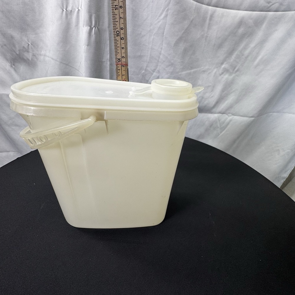 VNT Tupperware SWEET SAVER Syrup/Honey Dispenser Jar 640-7